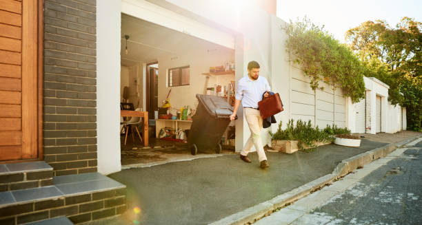 Best Office Junk Removal  in Martins Ferry, OH